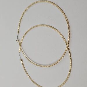 Express‎ Oversized Gold-toned Boho 70s Throwback Easy Twisted Hoop Earrings